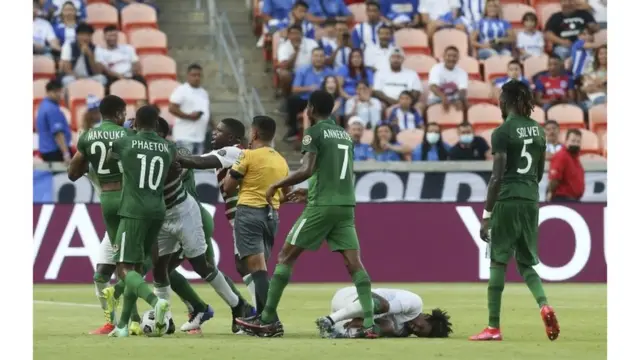 بطولة سورينام الدولية