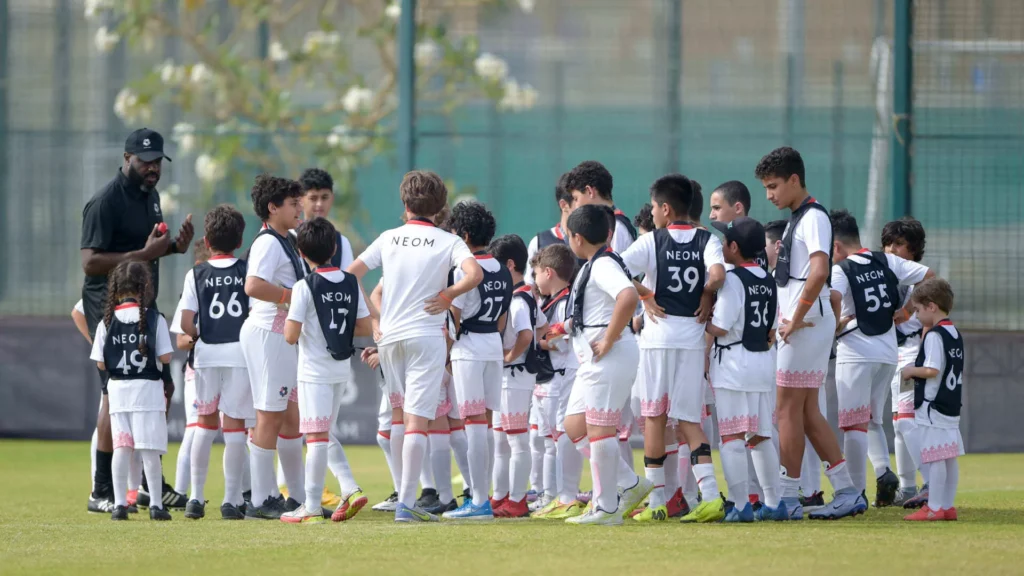 أكاديمية كرة قدم للأطفال في الدمام