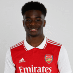 ما هي أبرز مهارات بوكايو ساكا؟ ما هي قصة انتقاله؟