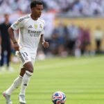 مستقبل مهاجم ليفربول يتحكم في مصير رودريجو.. ونادٍ جديد ينضم لسباق المفاوضات