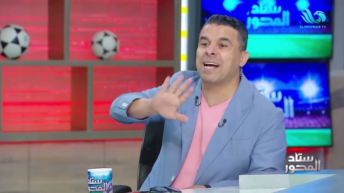 الصحفي محمد صادق يعرض أرشيف الصحف والمجلات المصرية التي وثّقت